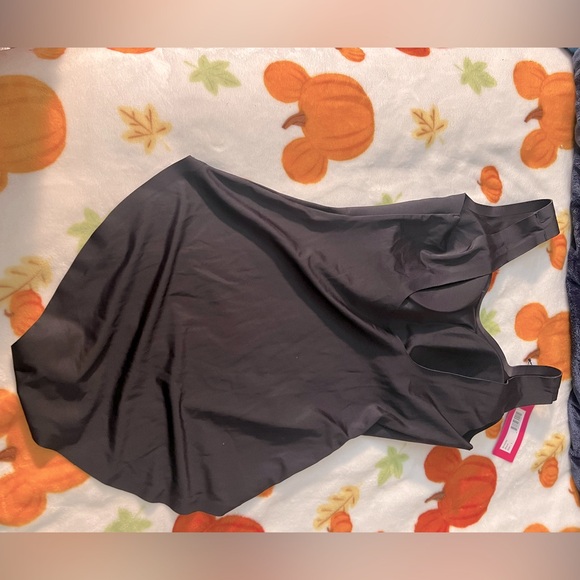 Eby built-in bra seamless bodysuit - Picture 2 of 6